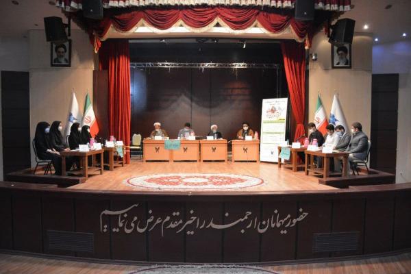 تیم های برگزیده کرسی های آزاداندیشی دانشگاه آزاد خراسان رضوی معرفی شدند ، راهیابی 11 تیم به مرحله کشوری خبرنگاران