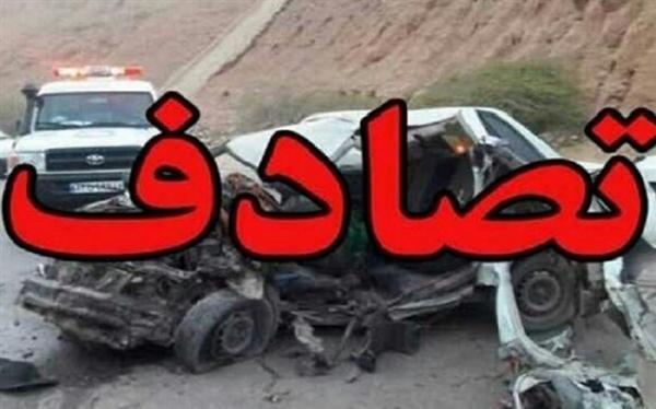 تصادف زنجیره ای با 14 کشته و زخمی تصادف زنجیره ای با 14 کشته و زخمی